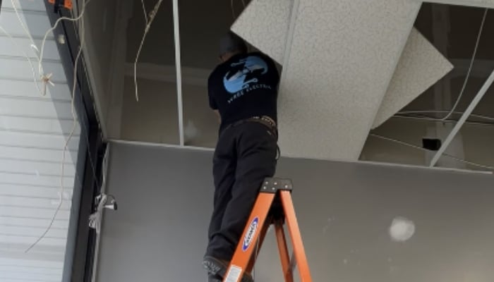 Surge Eletric Commercial Electriician Ohio Surge Eletric Commercial Electriician Ohio